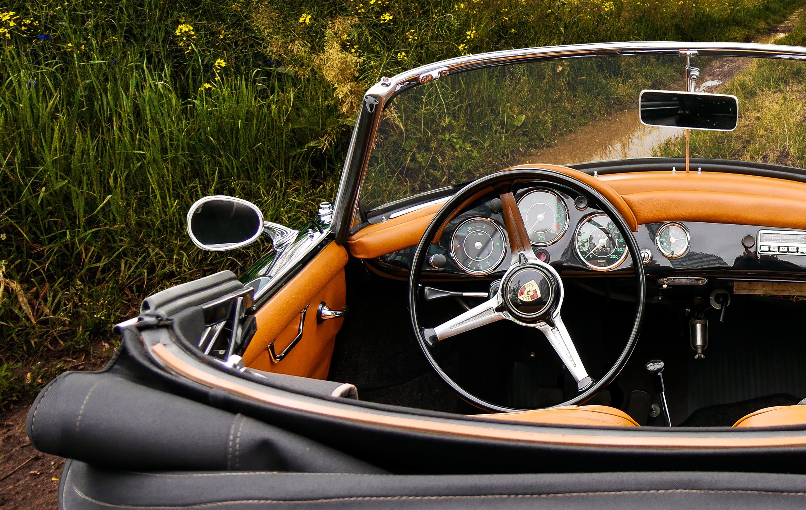 <strong><font color='000000'>全球新能源汽車保有量將突破2000萬輛，中國占46%</font></strong>